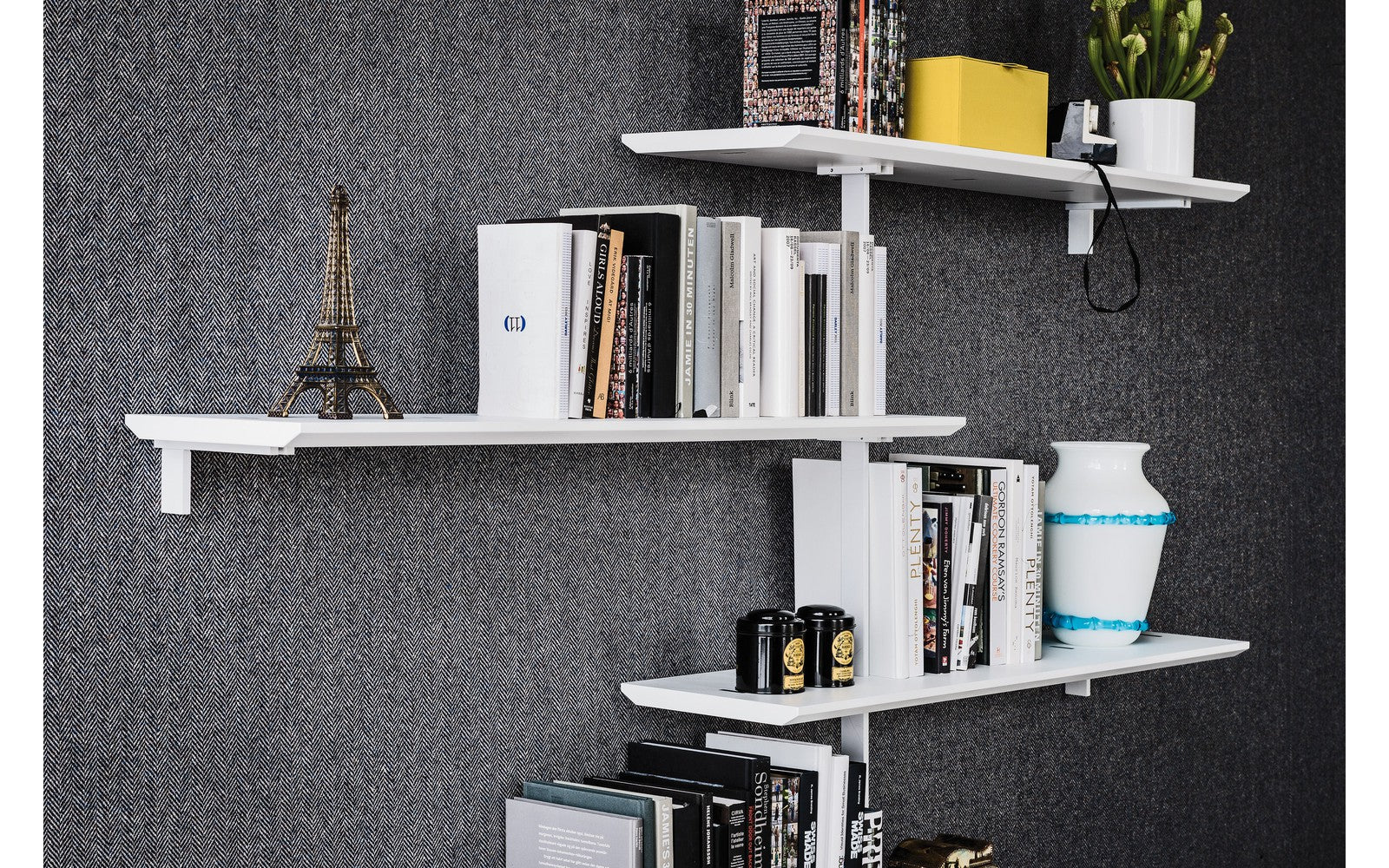 Fulham Bookshelf