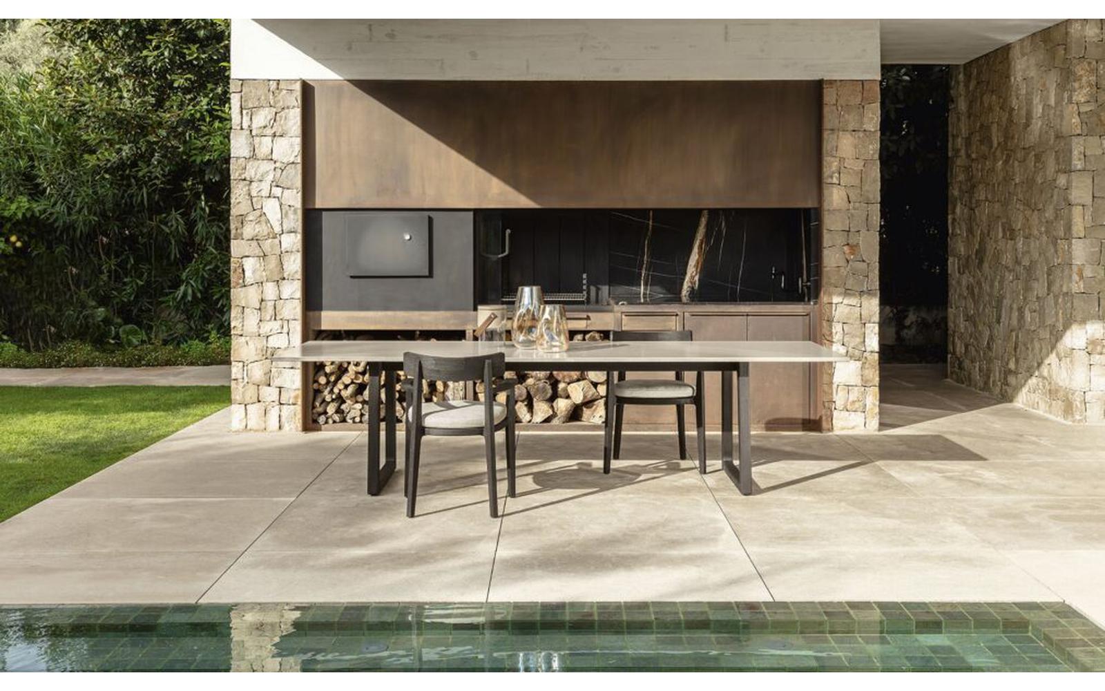 Cyrano Outdoor Chair