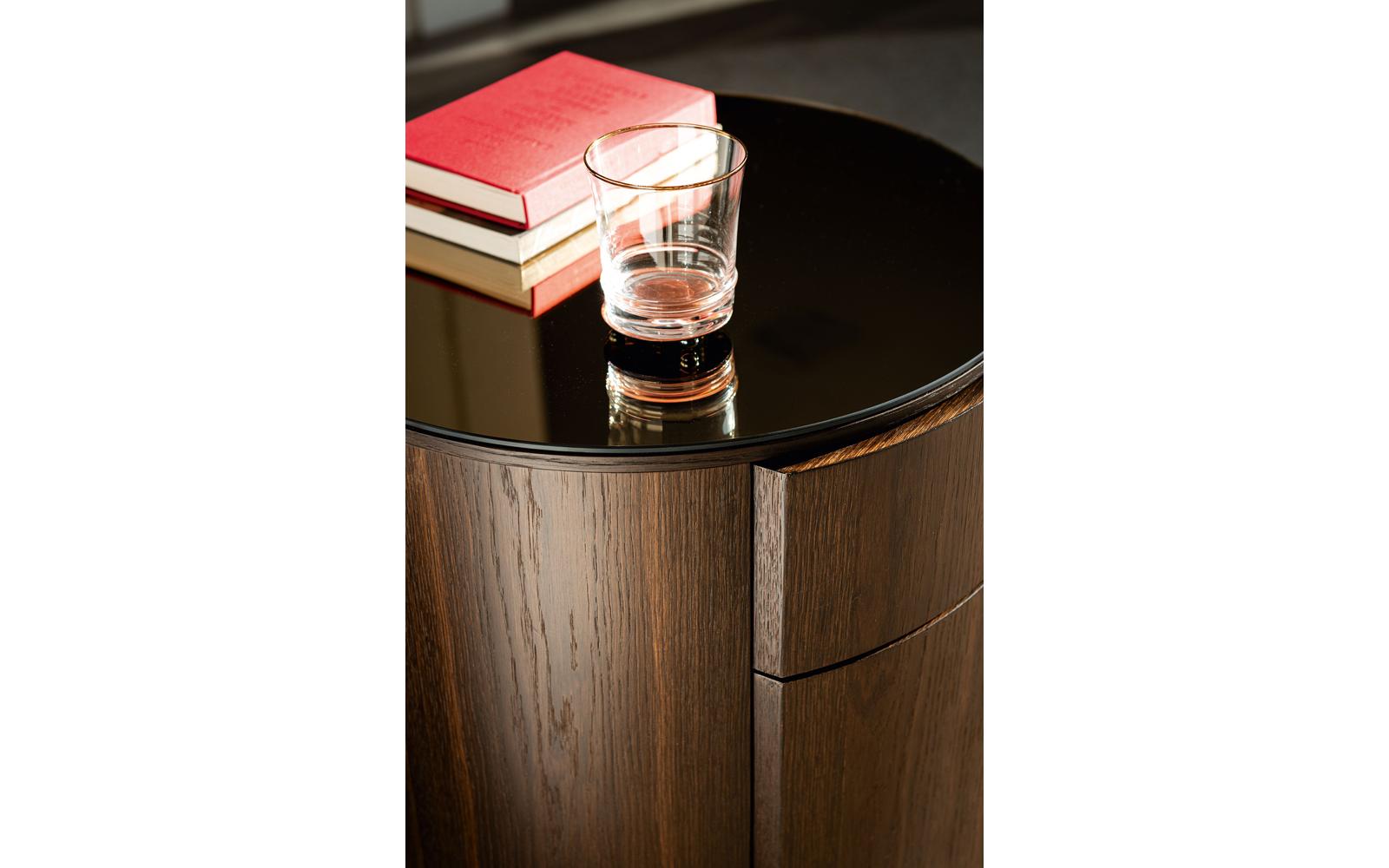 Club Nightstand