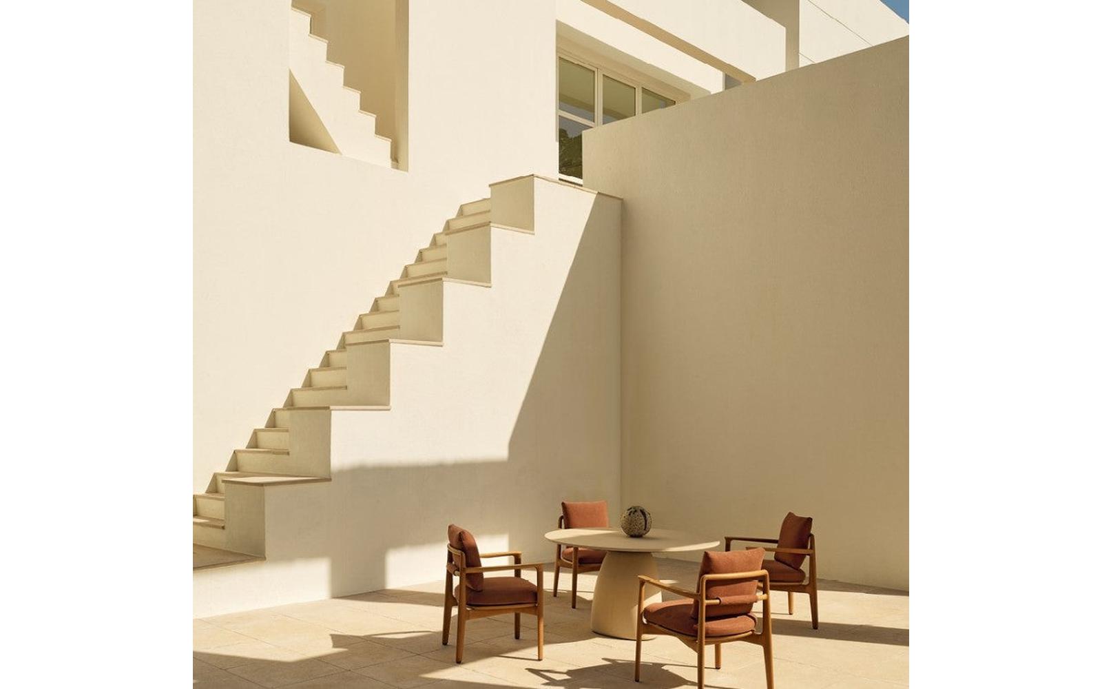 Magnolia Chair