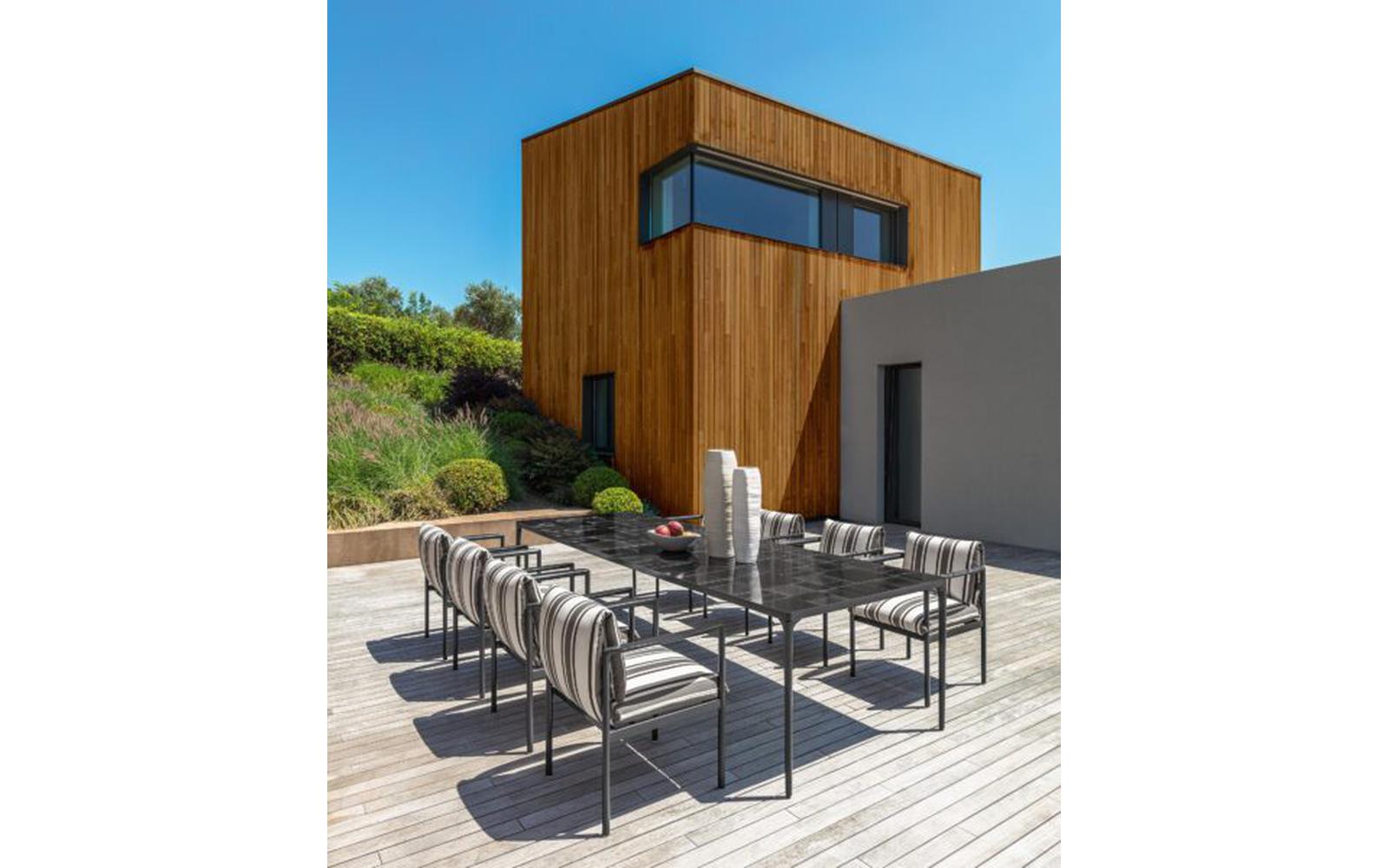 Cyrano Outdoor Chair