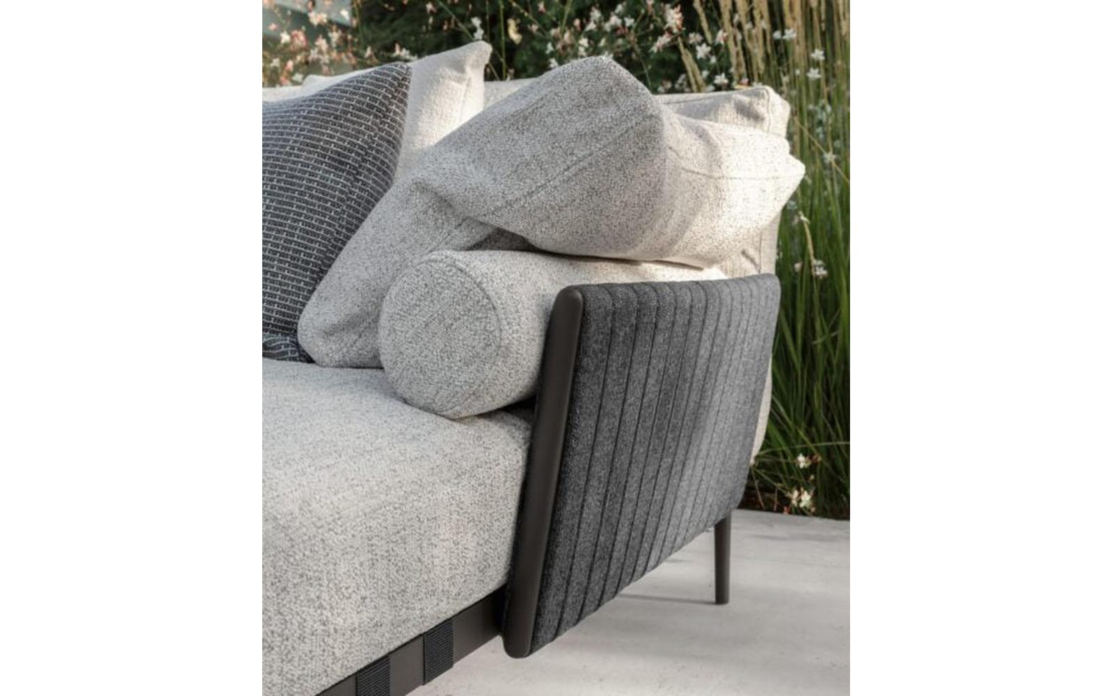 Softbay Armchair