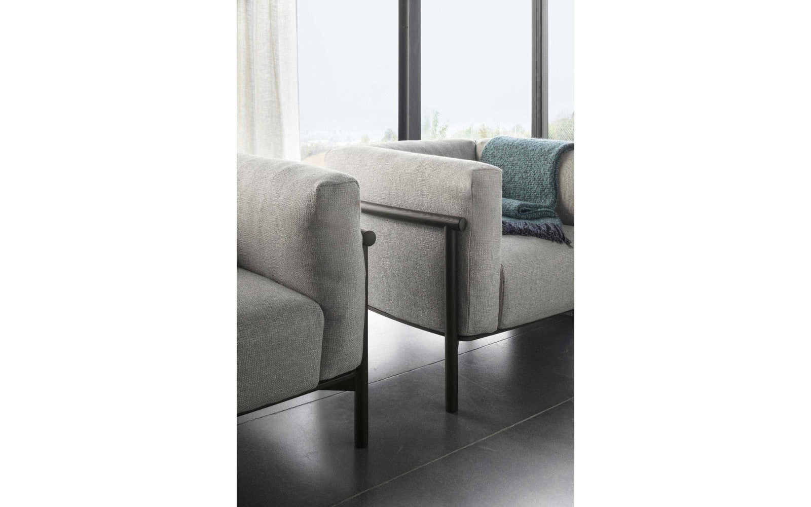 Rhonda Lounge Armchair