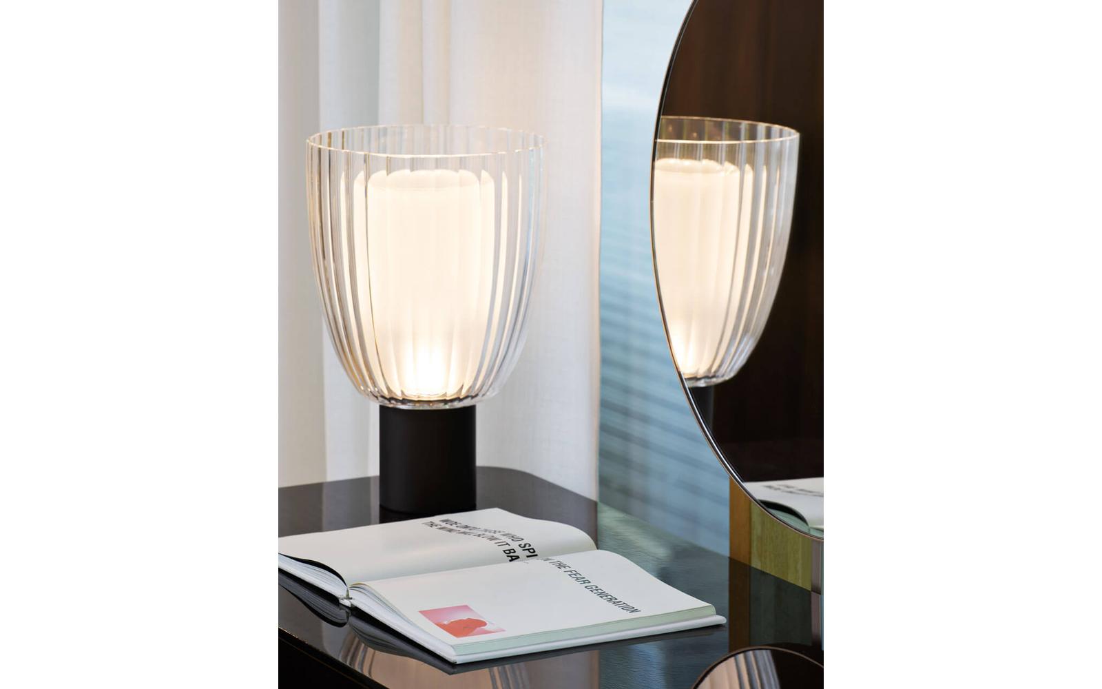Universale Table Lamp EC8148/LG