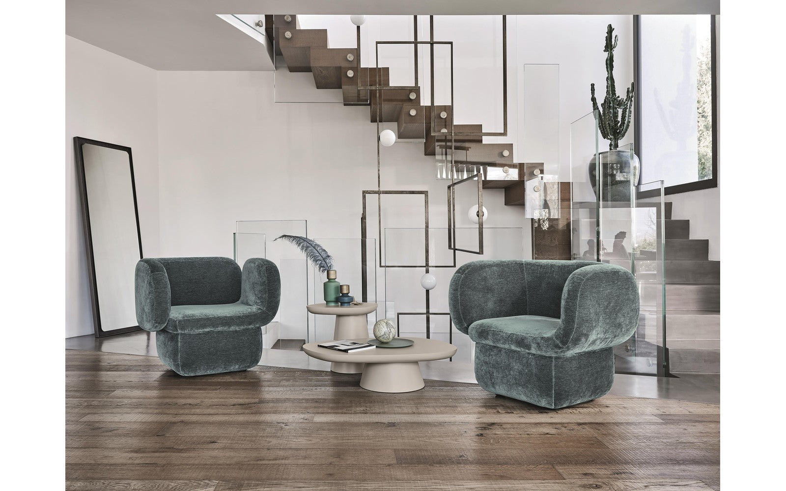 Vento Armchair
