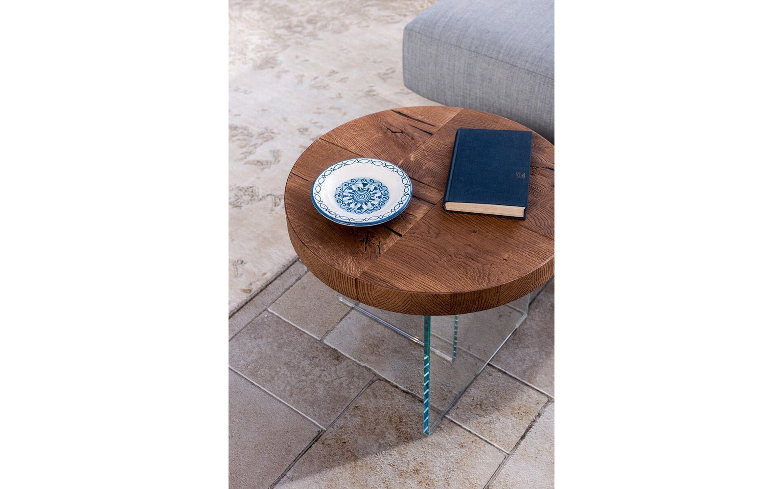 Air Round Coffee Table-Lago-Furnivita