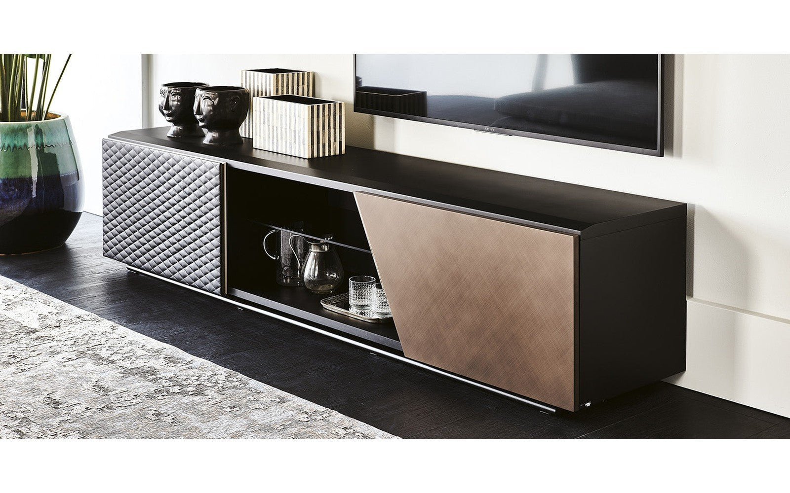 Aston Tv Unit