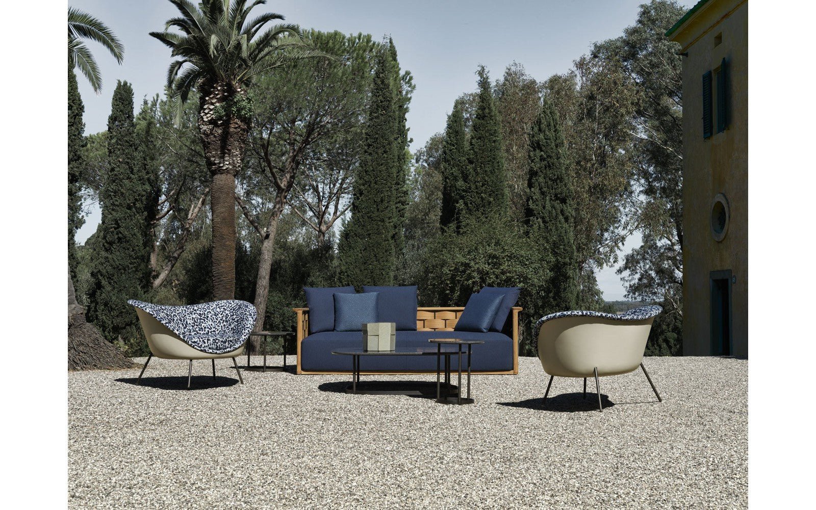D.154.2 Outdoor Armchair