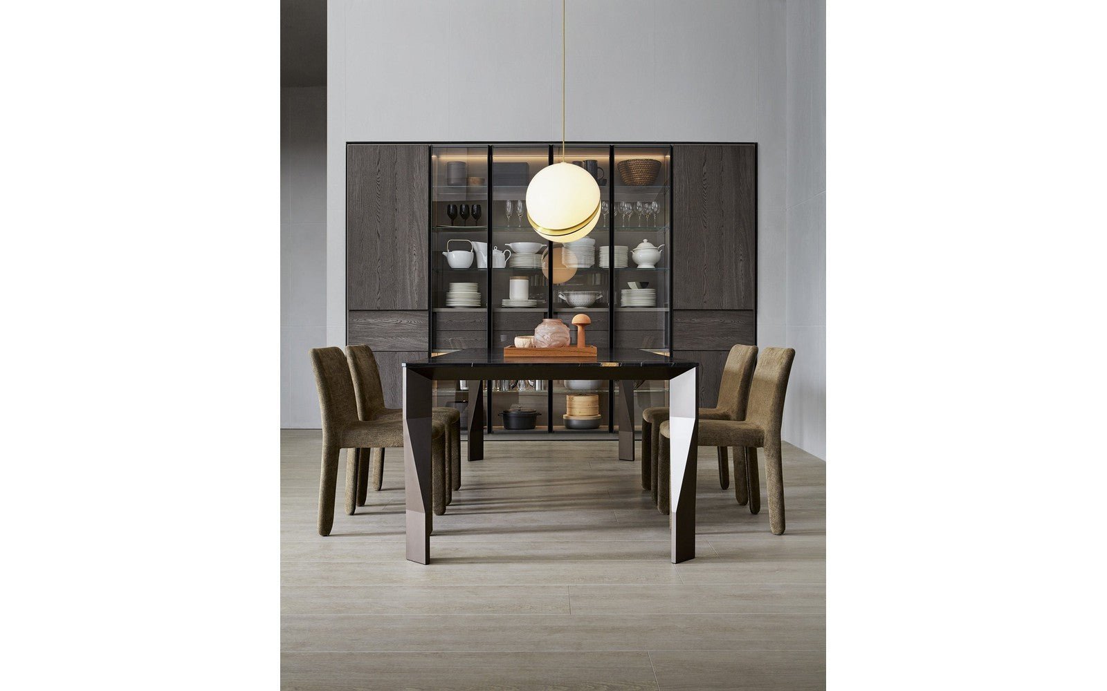 Diamond Regular-Molteni-Furnivita