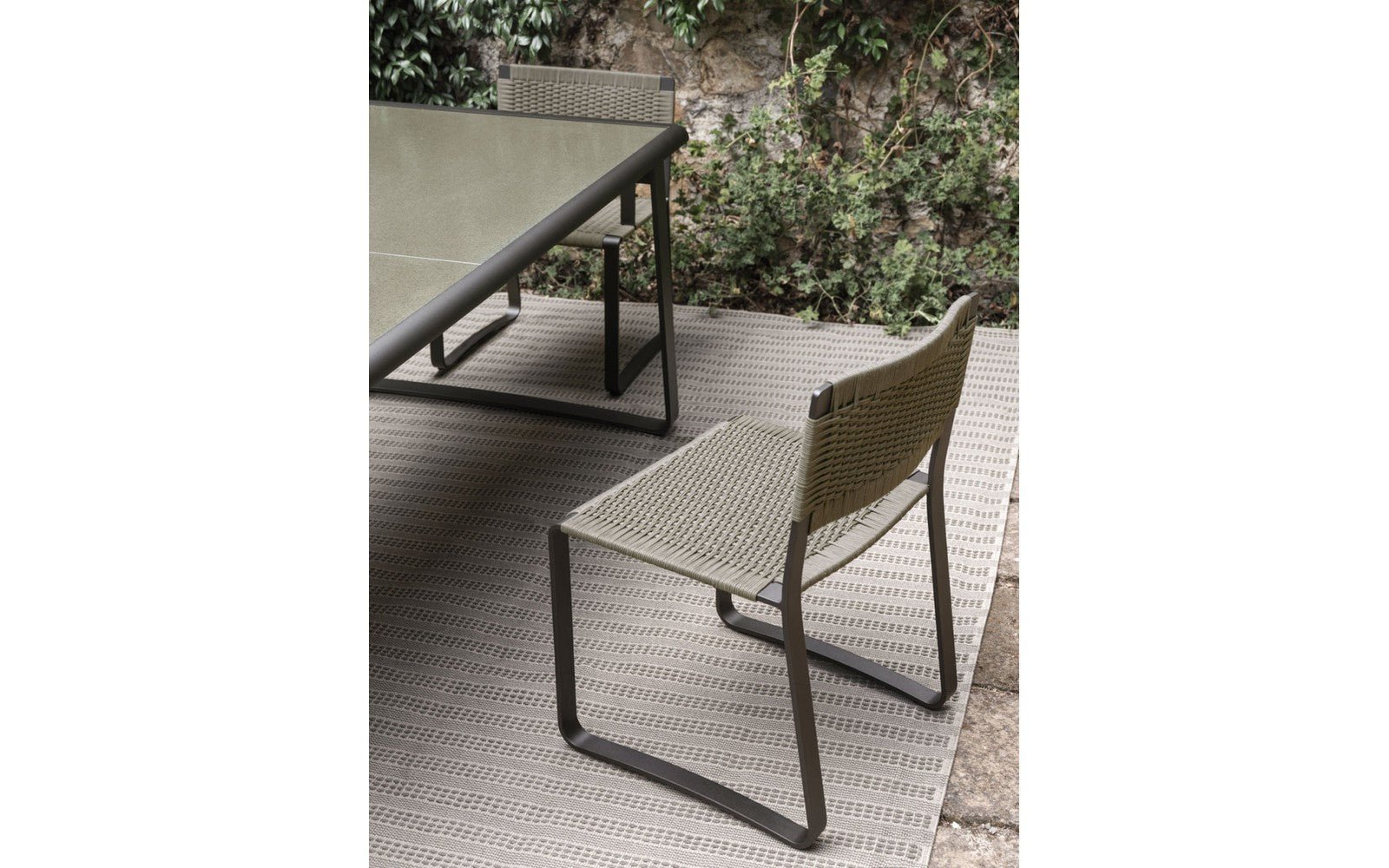 Golden Gate Table