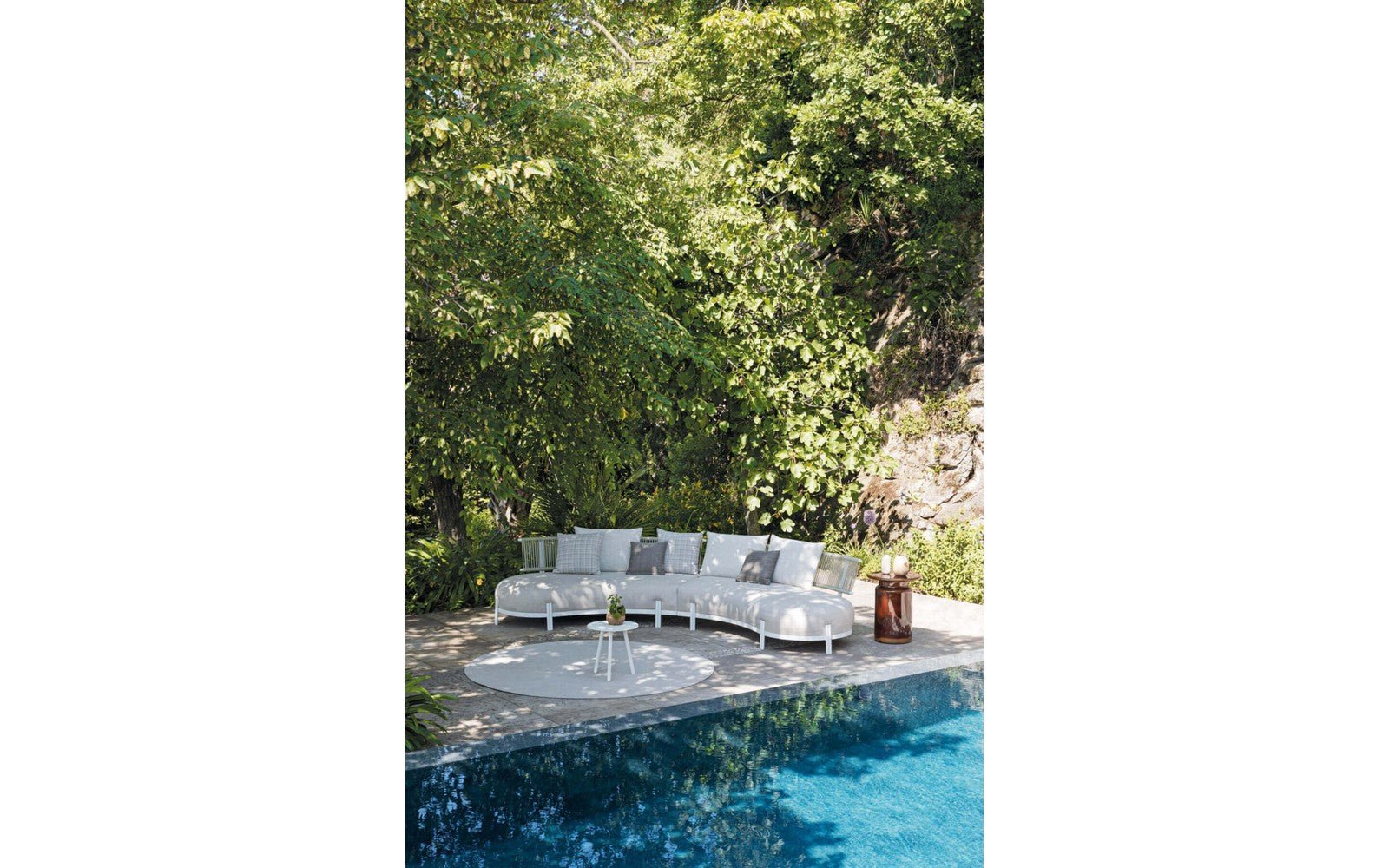 Loto Outdoor Sofa