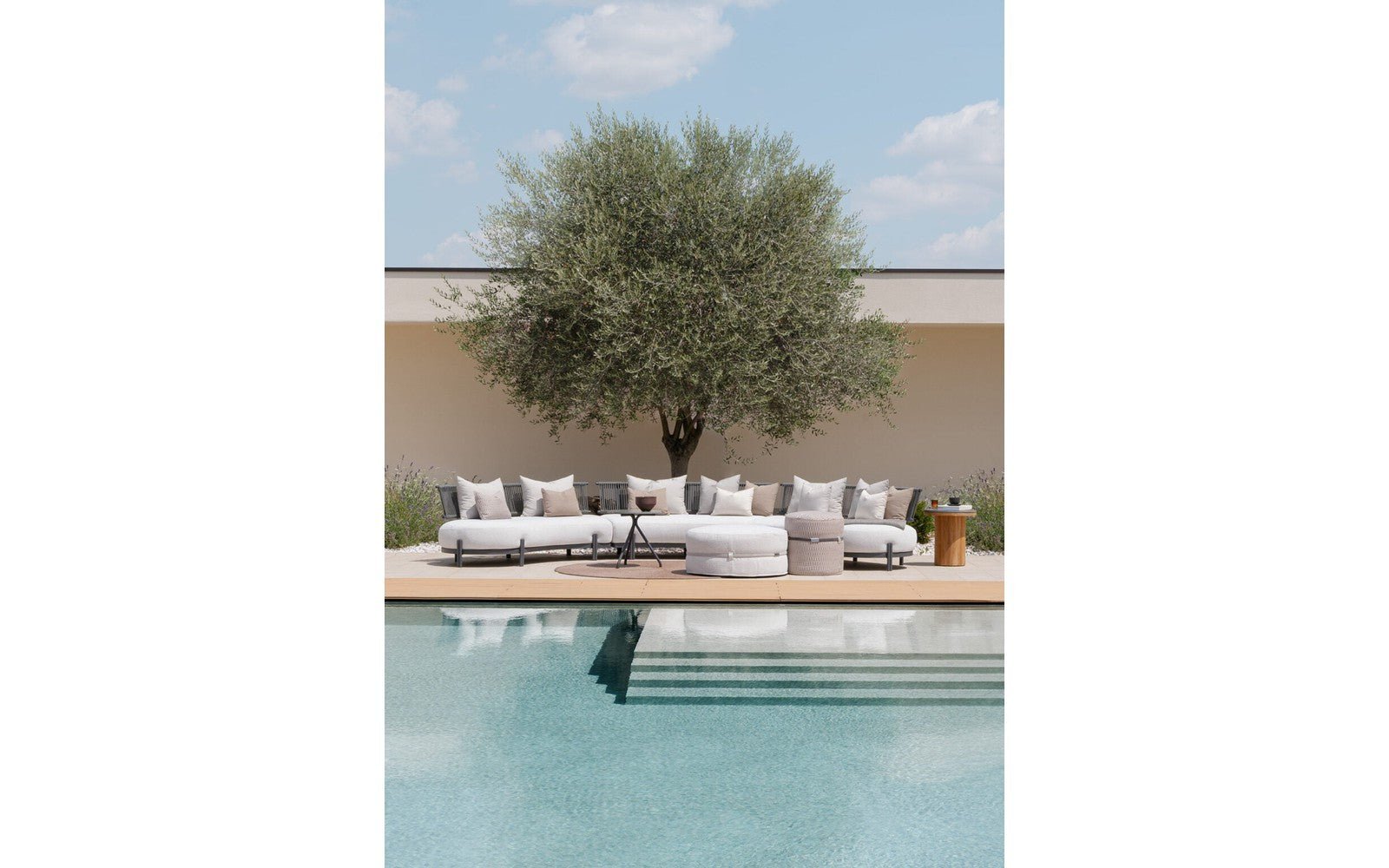 Loto Outdoor Sofa