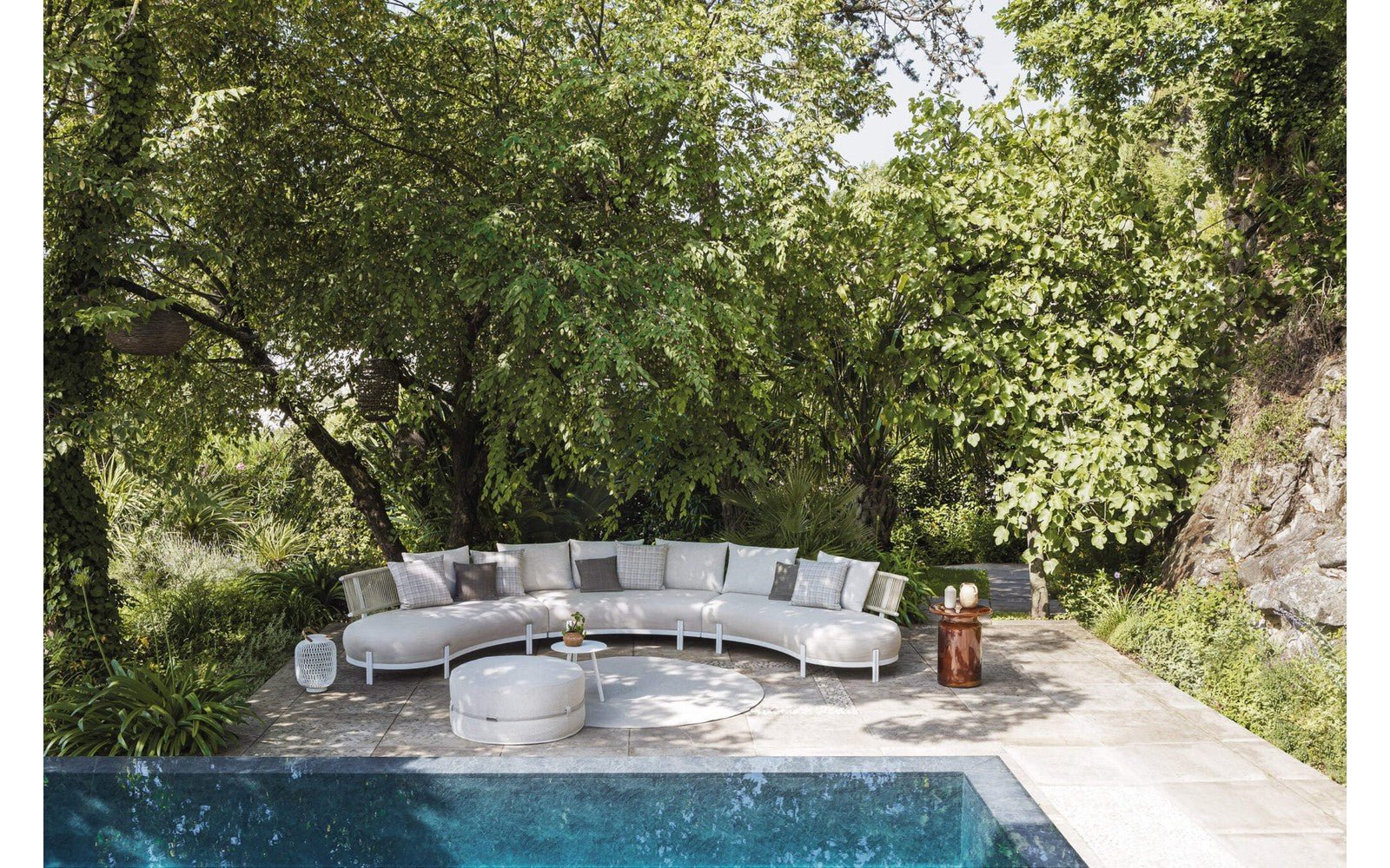 Loto Outdoor Sofa