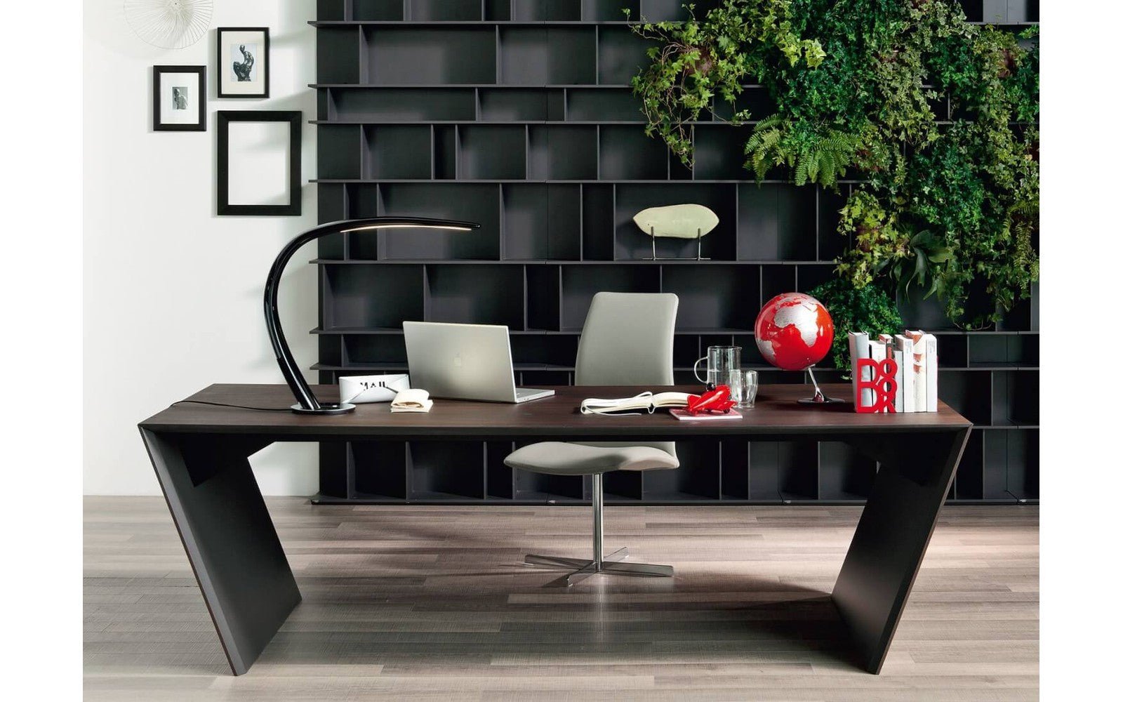 Mamba Table Lamp
