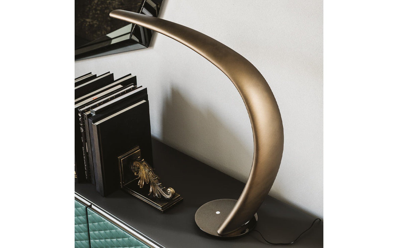 Mamba Table Lamp