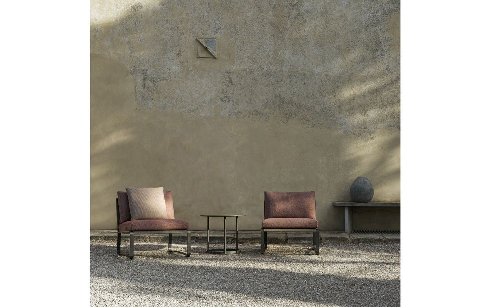 Phoenix Outdoor Armchair