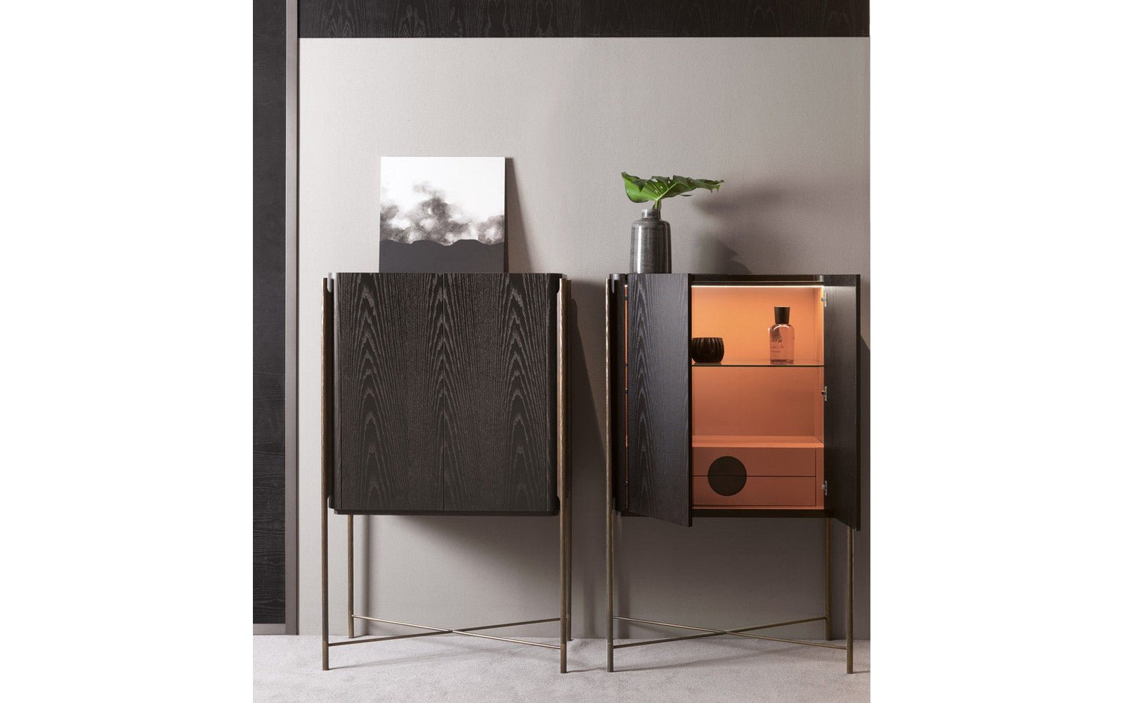 Cantori-Shanghai Cabinet