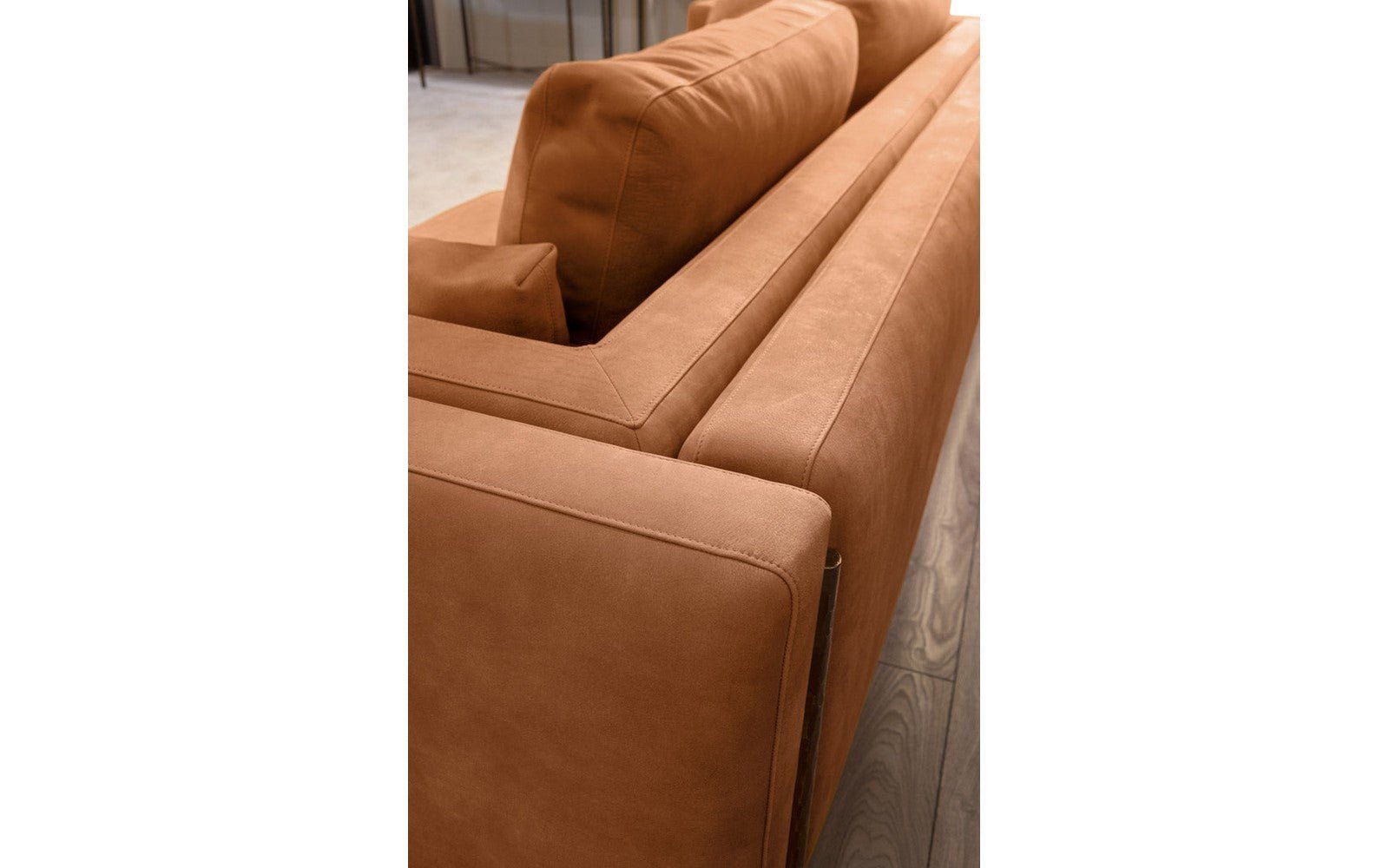 Shanghai Sofa