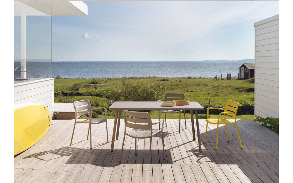 Village Table by Kettal | Furnivita